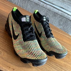 Nike Flyknit Vapormax 13 RARE Color!